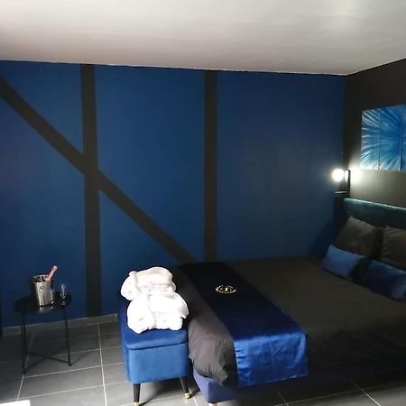 Appartement Avec Sauna Et Balneo Privatifs -Troyes Centre 외부 사진